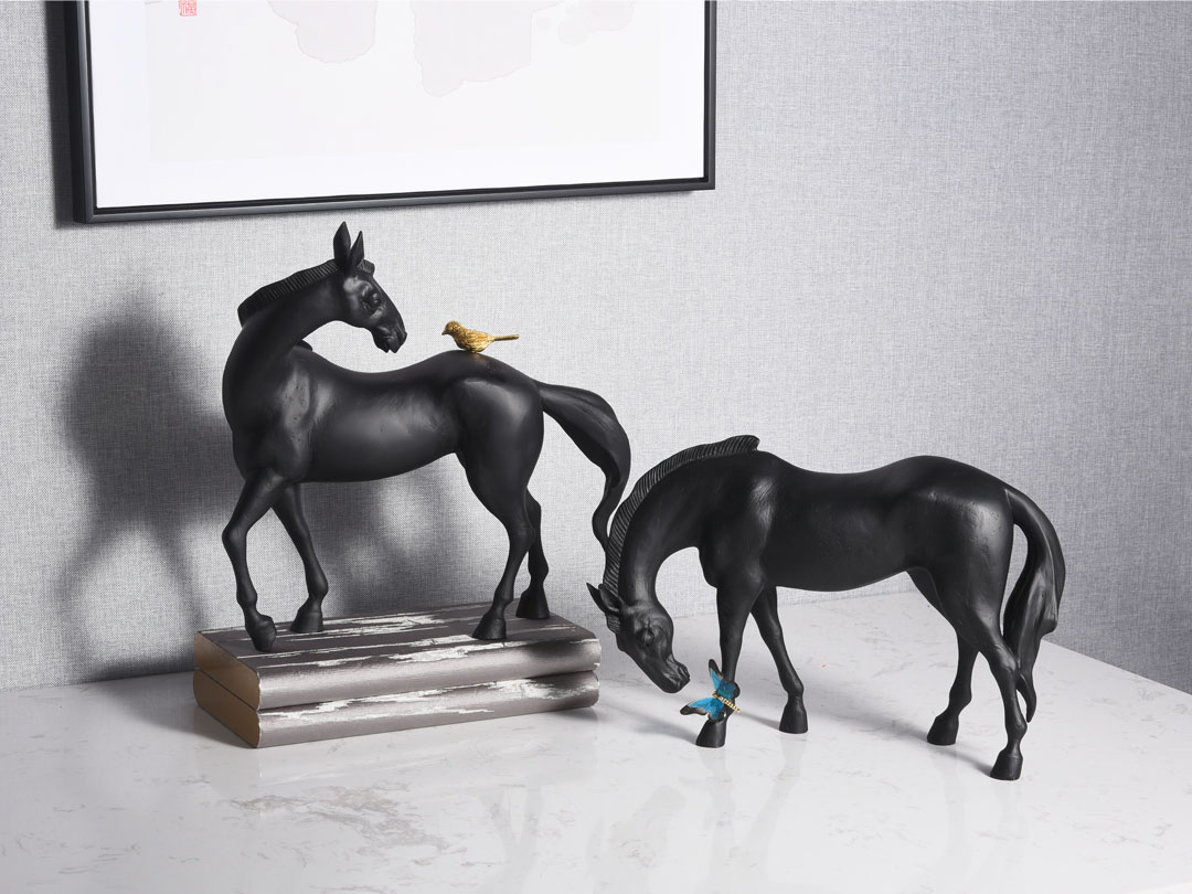 Horse Office Resin Decor Veistos